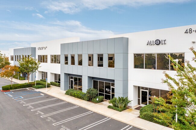 More details for 48-62 Maxwell, Irvine, CA - Flex for Lease