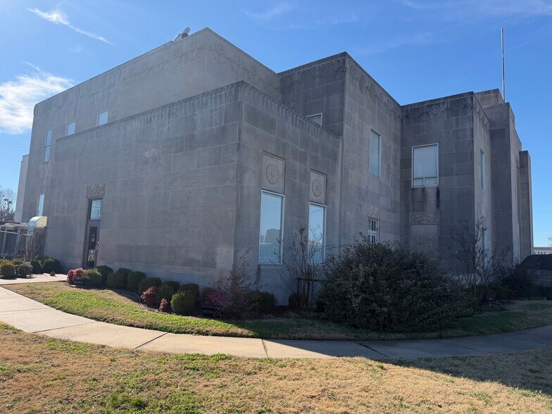 200 N 11th St, Fort Smith, AR à vendre - Photo du bâtiment - Image 3 de 9
