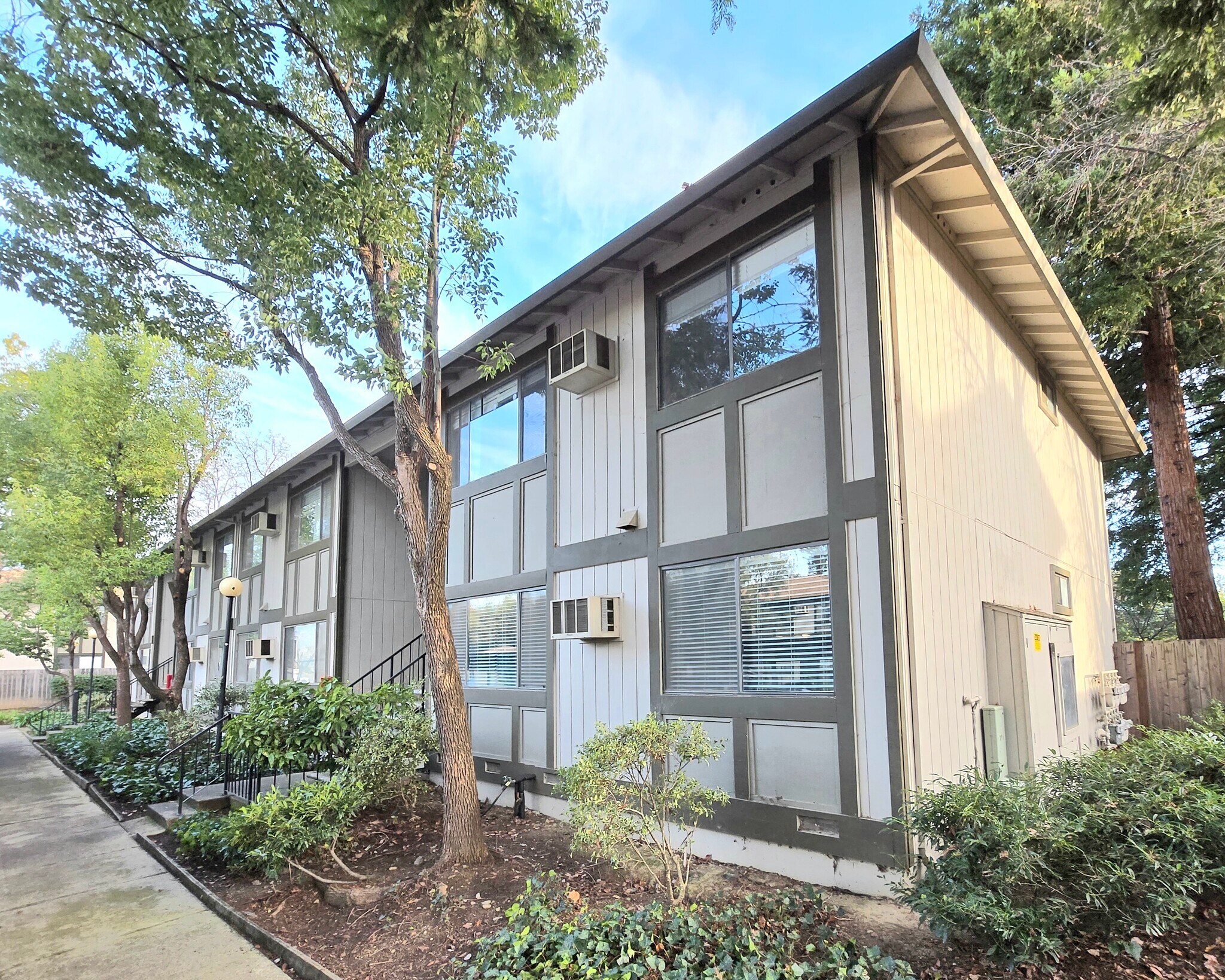 505-531 Capps Ln, Ukiah, CA à vendre Photo principale- Image 1 de 80