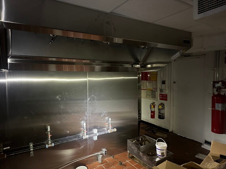 1050 Mount Vernon Ave, Marion, OH à vendre - Photo intérieure - Image 3 de 6