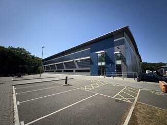 Plus de détails pour Crockfold Ln, Basingstoke - Industriel à louer