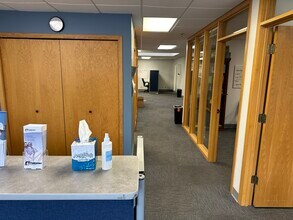 5500 Lincoln Dr, Edina, MN for lease Interior Photo- Image 2 of 13