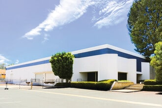 2720 Pellissier Pl, City of Industry, CA à louer Photo du bâtiment- Image 2 de 7