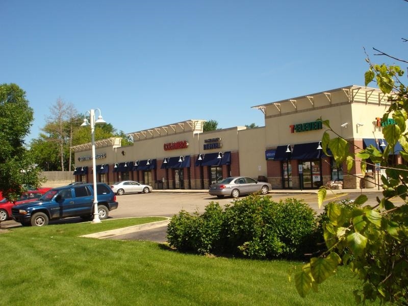 28950 Rte. 120, Lakemoor, IL for lease Building Photo- Image 1 of 23