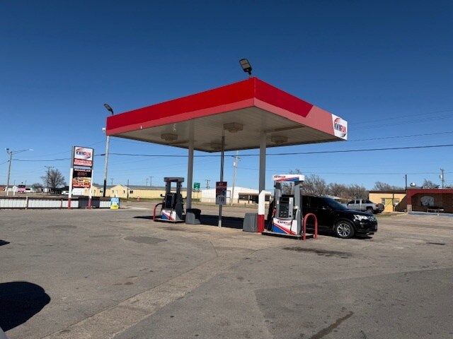 218 OK-44, Burns Flat, OK for sale - Primary Photo - Image 1 of 1