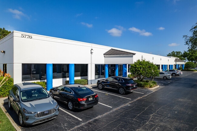 More details for 5776 Hoffner Ave, Orlando, FL - Multiple Space Uses for Lease