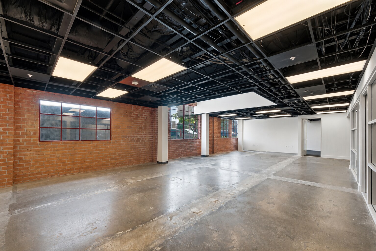3535 Hayden Ave, Culver City, CA for lease Interior Photo- Image 1 of 6