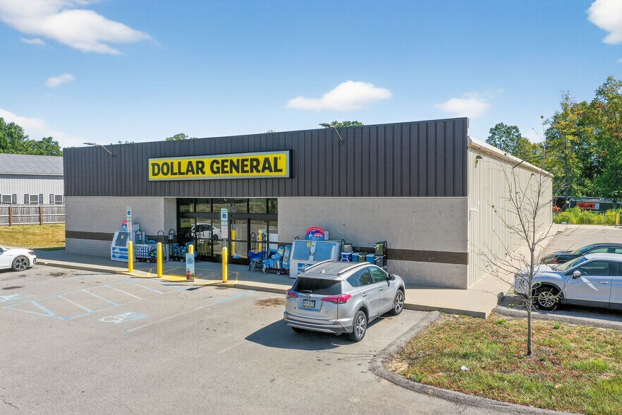 339 N Pike Rd, Sarver, PA for sale - Building Photo - Image 1 of 7