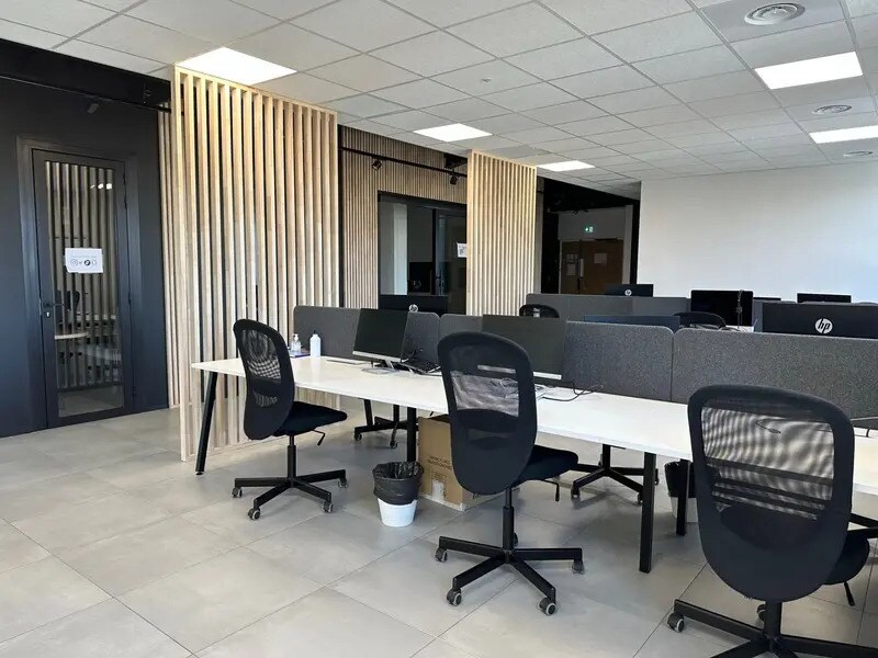 Office in Montpellier for lease Interior Photo- Image 1 of 13