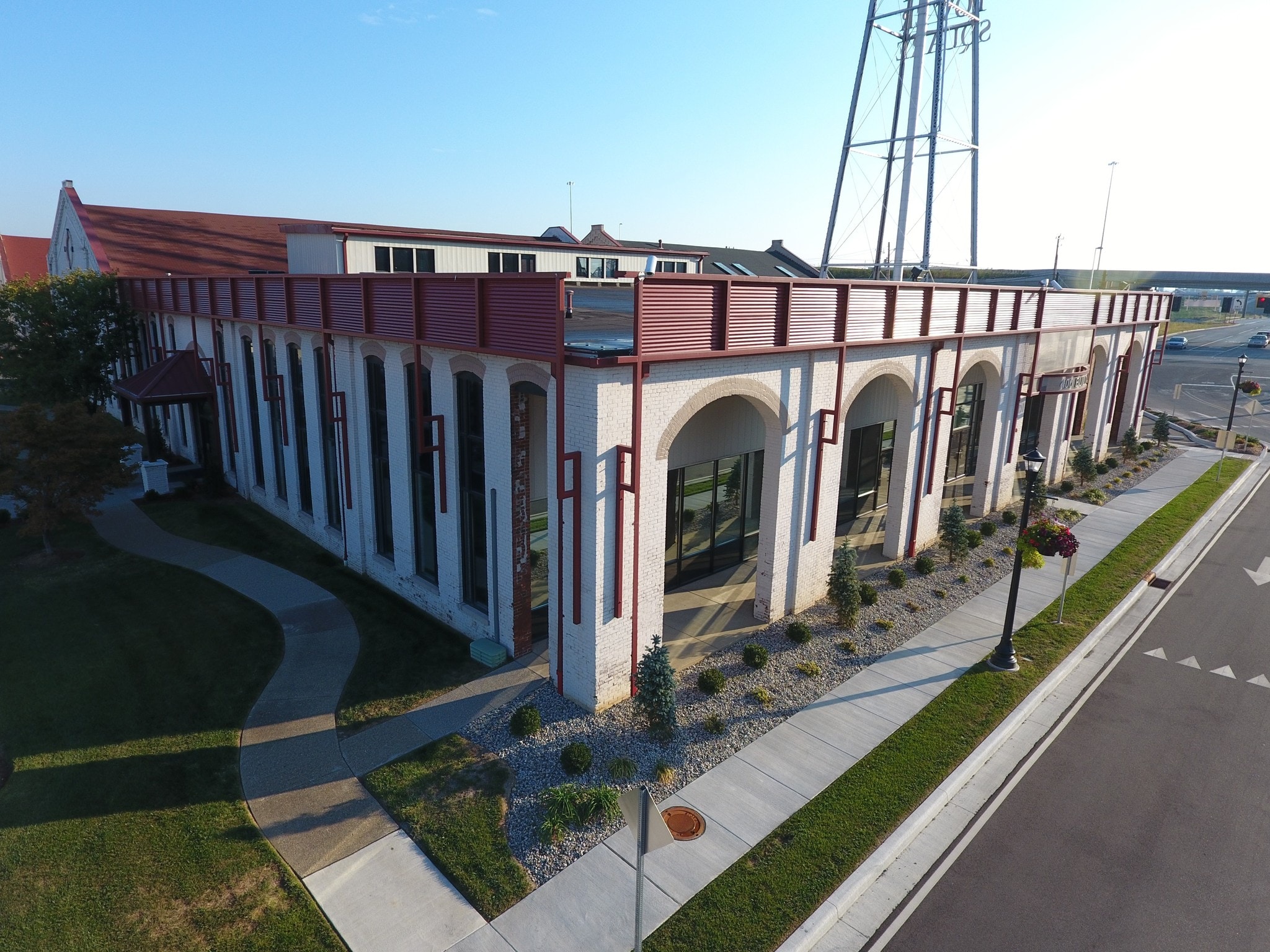 400 Missouri Ave, Jeffersonville, IN for lease Building Photo- Image 1 of 12