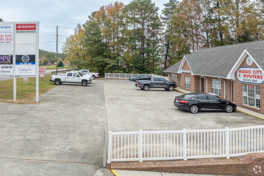 7127 Gadsden Hwy, Trussville, AL à louer - Photo du bâtiment - Image 3 de 22