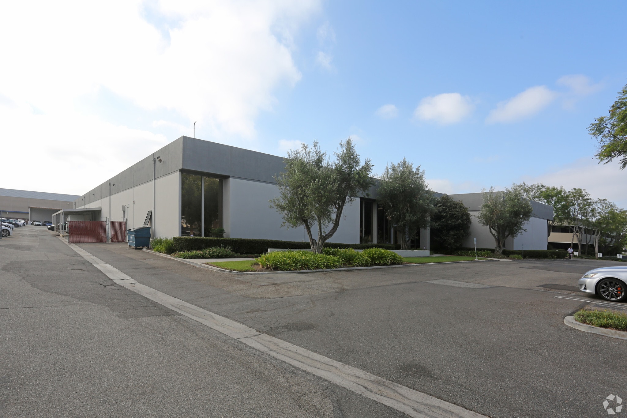 3120 Airway Ave, Costa Mesa, CA for lease Primary Photo- Image 1 of 4