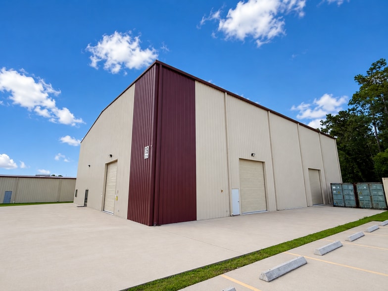21219 Blair Rd, Conroe, TX à vendre - Photo du bâtiment - Image 2 de 21