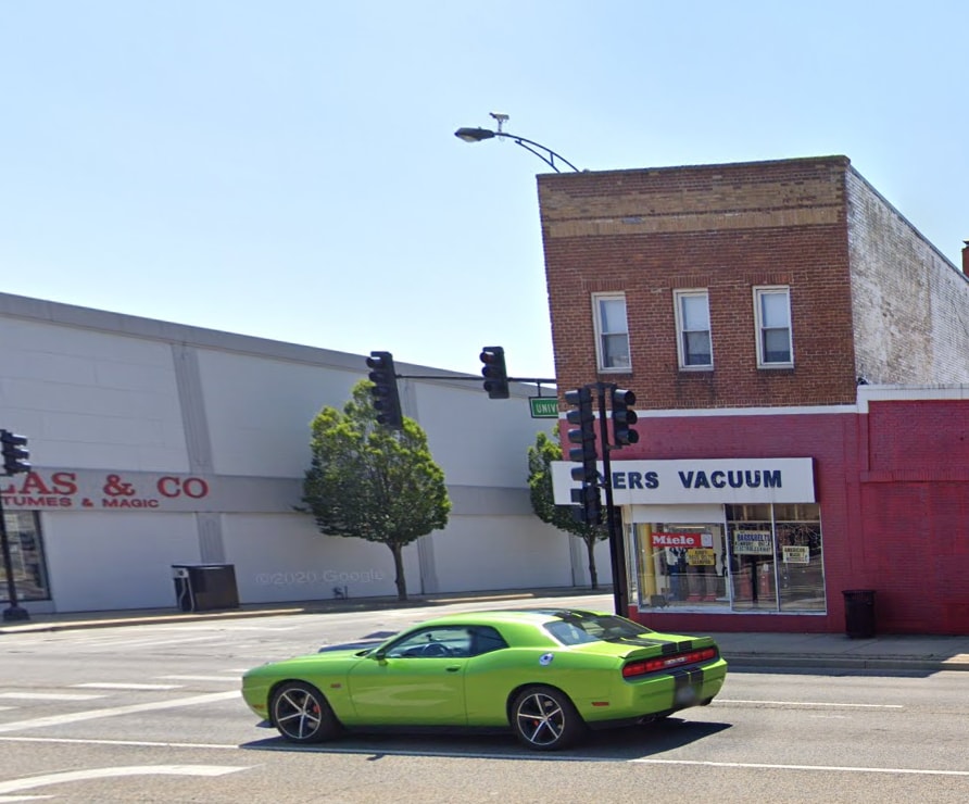 73 E University Ave, Champaign, IL for sale Primary Photo- Image 1 of 2