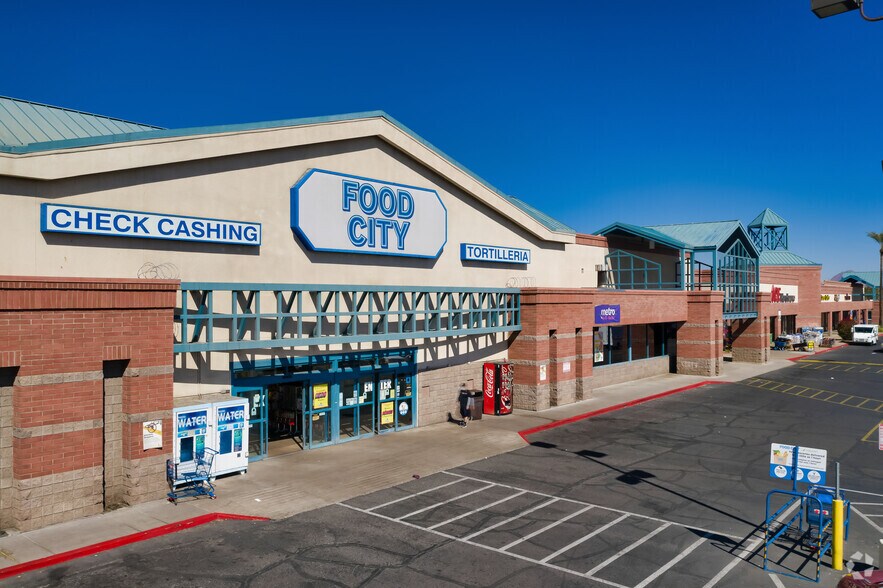 1940-1950 W Indian School Rd, Phoenix, AZ à louer - Photo du bâtiment - Image 1 de 10