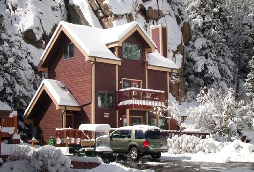 1520 Fall River Rd, Estes Park, CO à vendre - Photo du bâtiment - Image 3 de 19