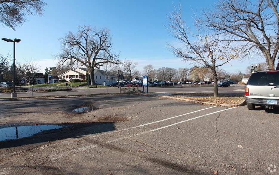 Branch Ave, Anoka, MN à vendre - Photo du bâtiment - Image 1 de 1