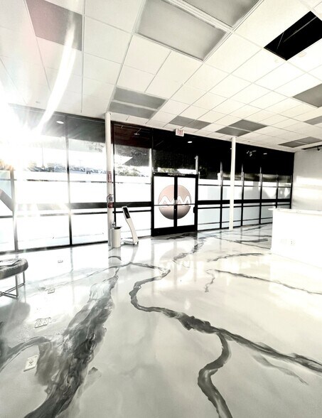 5535 Lankershim Blvd, North Hollywood, CA à vendre - Photo intérieure - Image 2 de 13