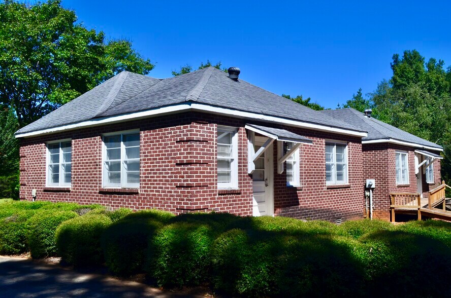 1641 New High Shoals Rd, Watkinsville, GA à louer - Photo du bâtiment - Image 2 de 4