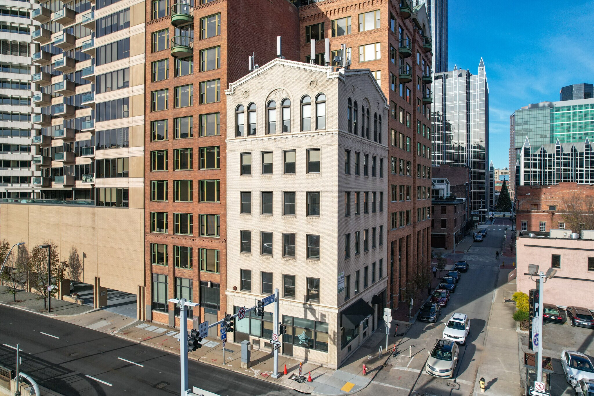 1 Market St, Pittsburgh, PA à louer Photo principale- Image 1 de 17