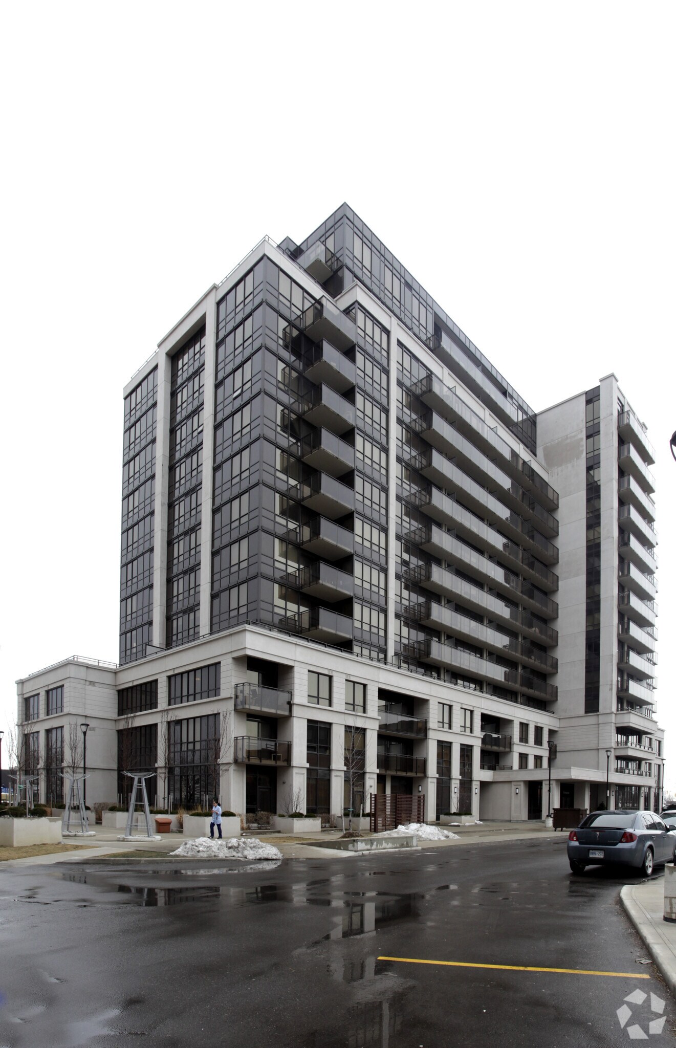 1 De Boers Dr, Toronto, ON à vendre Photo principale- Image 1 de 1