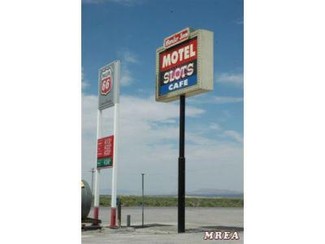 Plus de détails pour 3725-3777 E US Hwy 50, Baker, NV - Services hôteliers à vendre