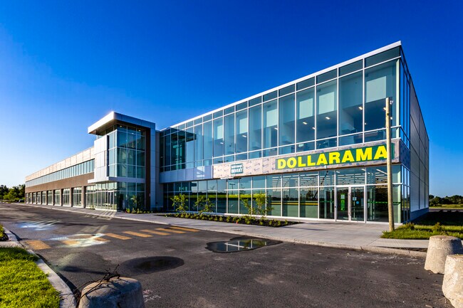 Plus de détails pour 2369 Ch De Chambly, Carignan, QC - Bureau, Commerce de détail à louer