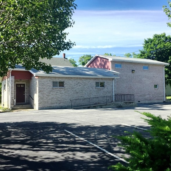 1365 Blue Mountain Dr, Danielsville, PA for lease - Primary Photo - Image 2 of 17