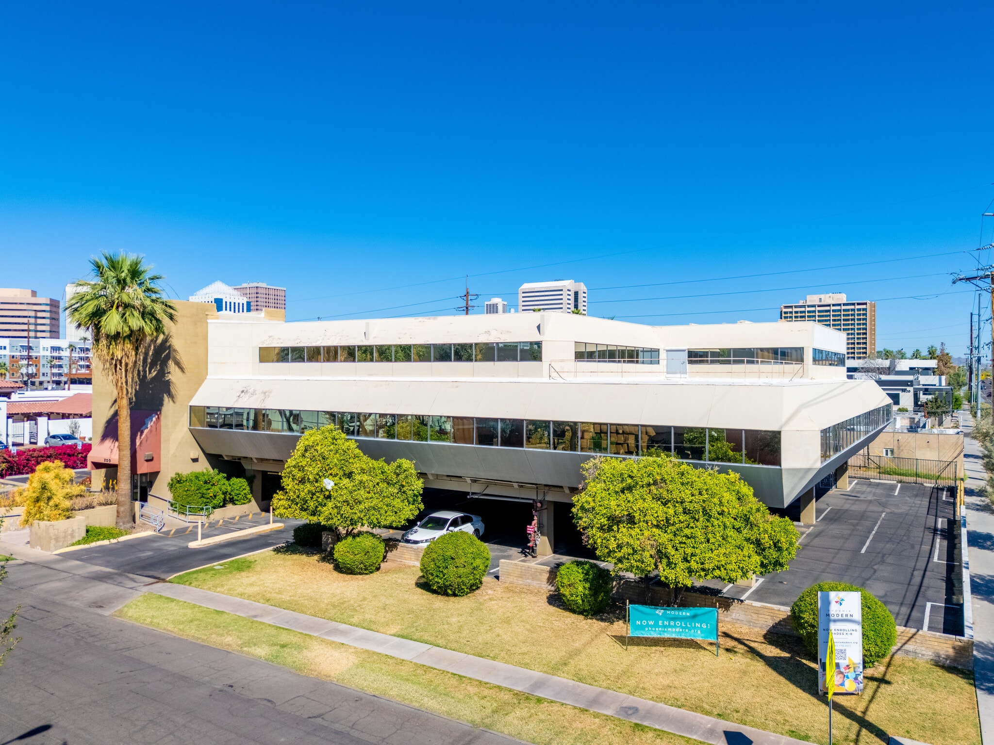 200 E Mitchell Dr, Phoenix, AZ for sale Primary Photo- Image 1 of 10