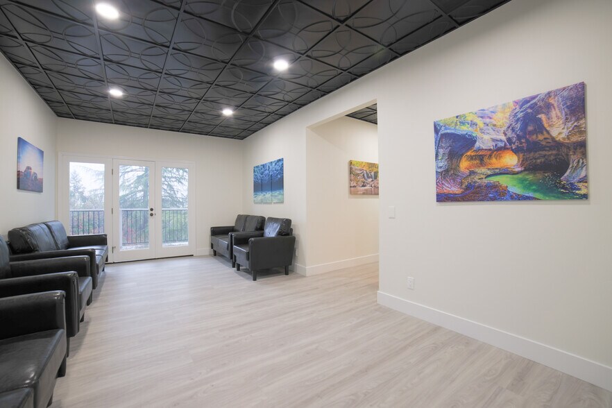 941 Spring St, Placerville, CA à louer - Photo du bâtiment - Image 2 de 5