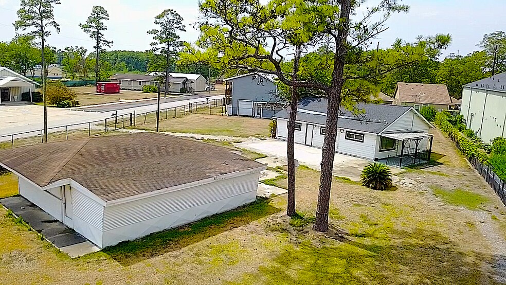 501 Pine St, Crosby, TX à vendre - Photo principale - Image 1 de 7