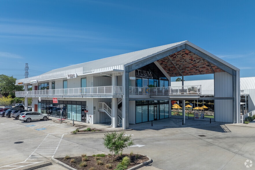 1225 W 34th St, Houston, TX for lease - Building Photo - Image 1 of 8