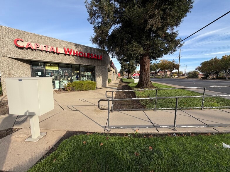 2990 Sunrise Blvd, Rancho Cordova, CA for lease - Building Photo - Image 3 of 4