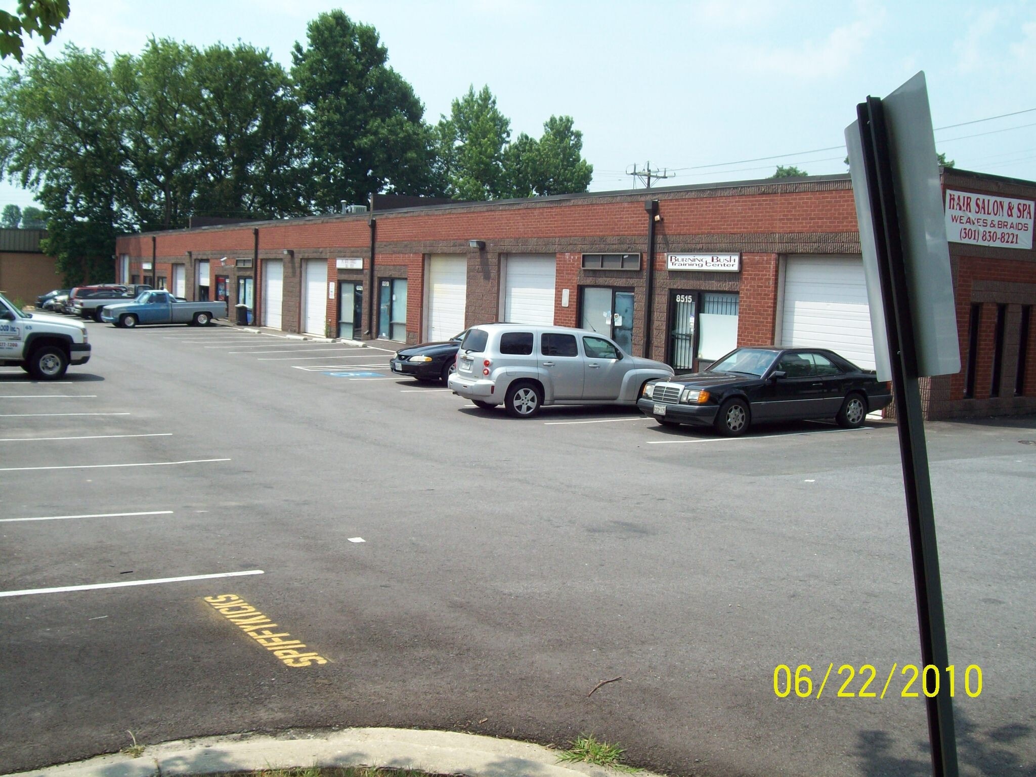 700 Ritchie Rd, Capitol Heights, MD for lease Interior Photo- Image 1 of 13