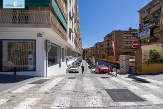 Plus de détails pour Calle Abderrahmán, 11, Granada - Commerce de détail à vendre