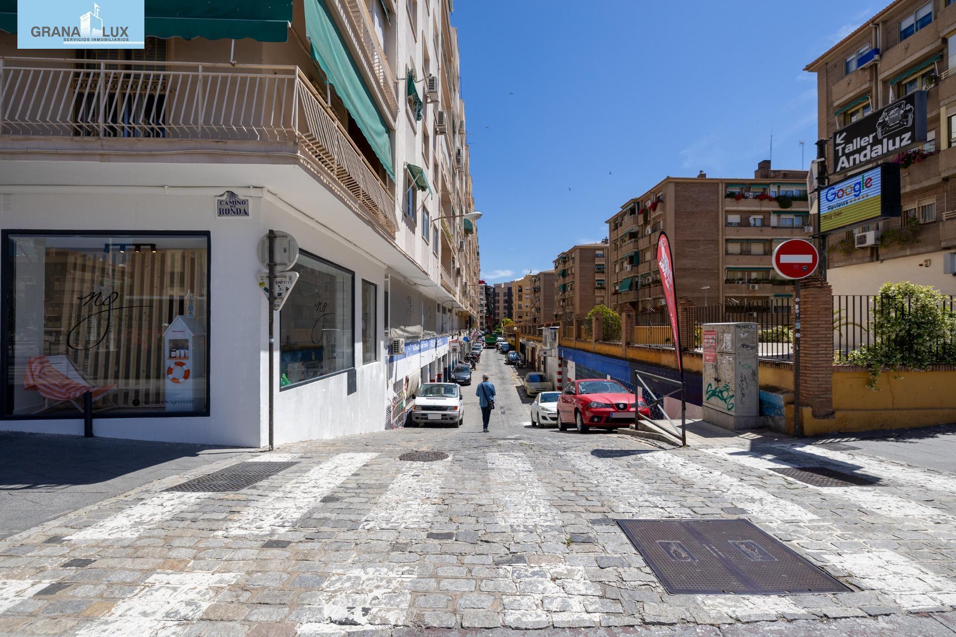 Calle Abderrahmán, 11, Granada, Granada à vendre Photo du bâtiment- Image 1 de 33