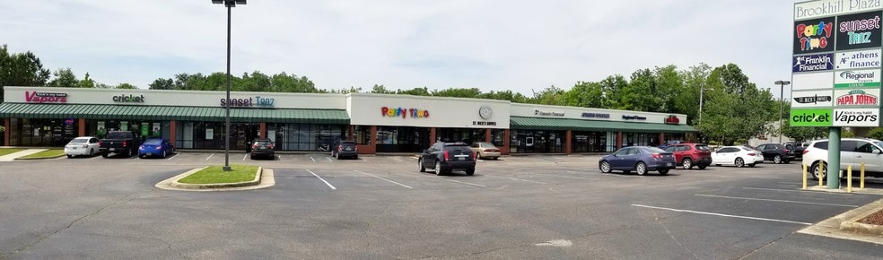 928 US Hwy 72 E, Athens, AL à louer - Photo du bâtiment - Image 2 de 6