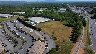 Plus de détails pour 142 Vista Centre Dr dr, Forest, VA - Industriel à louer
