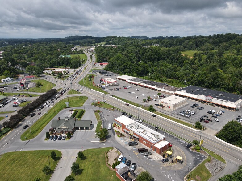 507 Boones Creek Rd, Jonesborough, TN for lease - Primary Photo - Image 1 of 23