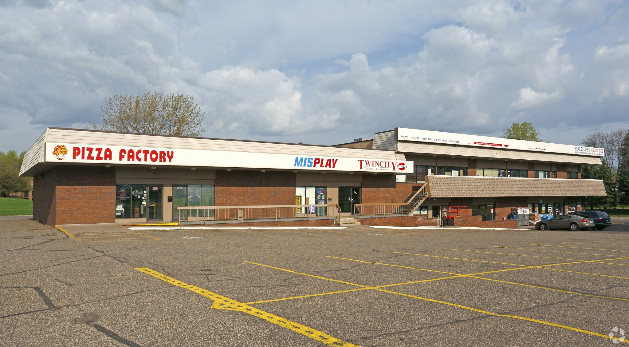 2137-2161 Division St N, Saint Paul, MN à vendre Photo principale- Image 1 de 1