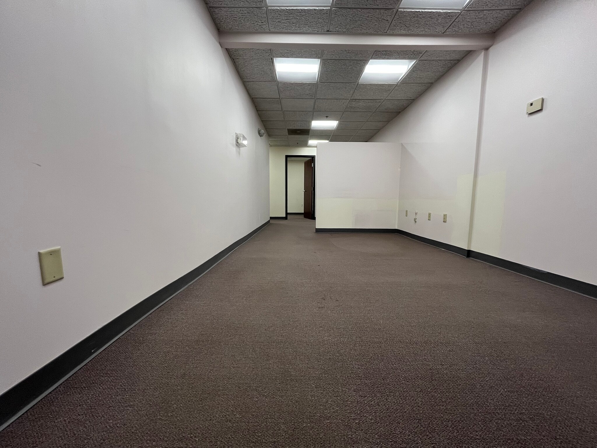 2 Main St, Stoneham, MA for lease Interior Photo- Image 1 of 7