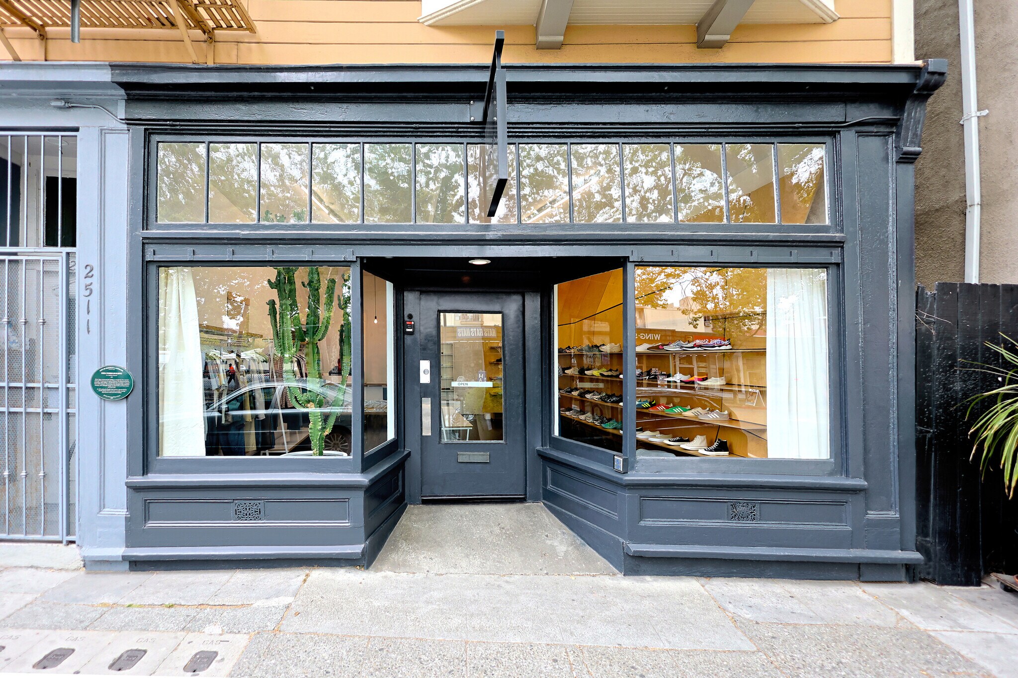 2513 Telegraph Ave, Berkeley, CA à louer Photo principale- Image 1 de 15