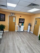 7439 Frankford Ave, Philadelphia, PA for lease Interior Photo- Image 1 of 12