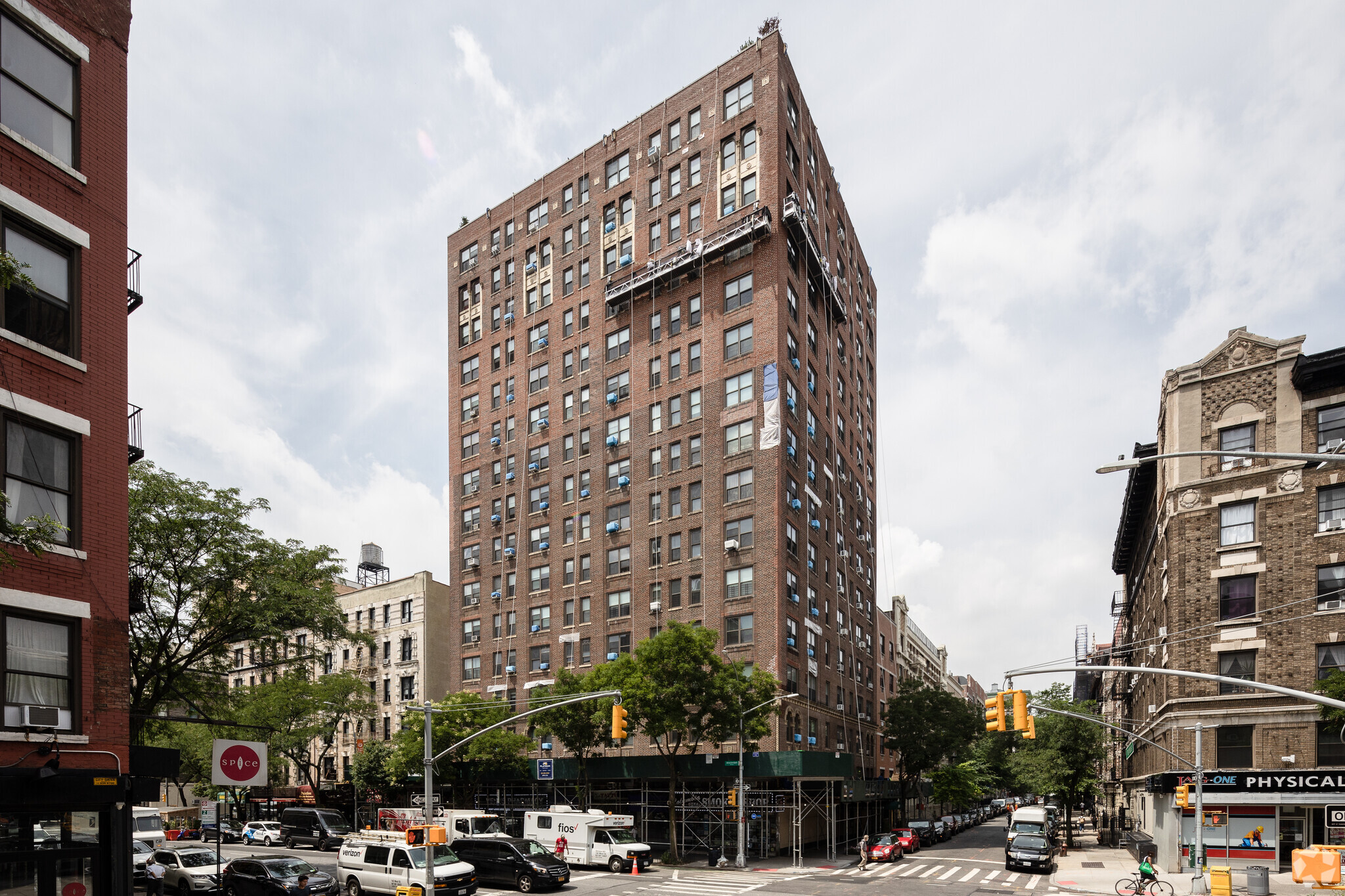 968-974 Amsterdam Ave, New York, NY à vendre Photo principale- Image 1 de 1