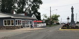 Plus de détails pour 5885 Main, Olcott, NY - Commerce de détail à vendre