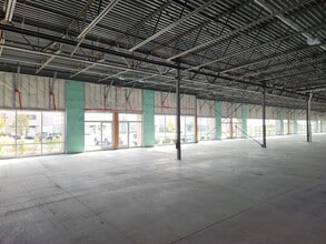 13203 Globe Dr, Mount Pleasant, WI for lease Interior Photo- Image 2 of 11