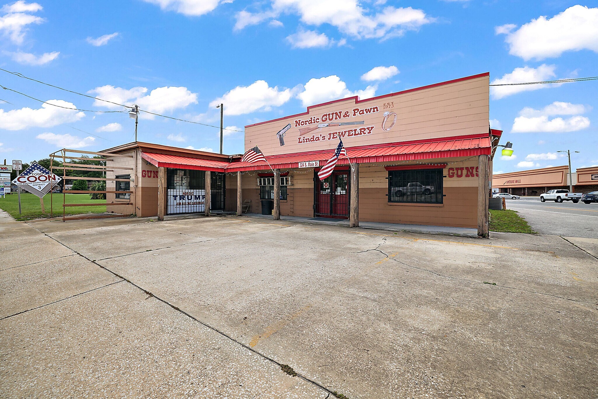 324 S Main St, Wildwood, FL à vendre Photo du bâtiment- Image 1 de 9