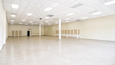 511 Linden Ave, Pocomoke City, MD for lease Interior Photo- Image 2 of 6