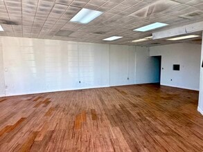 6750-6772 Ingram Rd, San Antonio, TX à louer Photo intérieure- Image 2 de 12