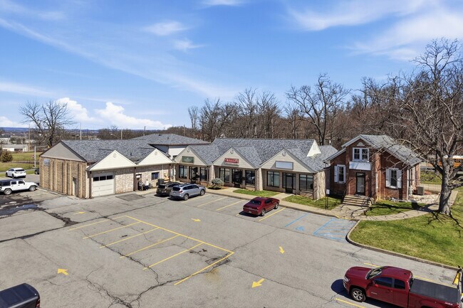 Plus de détails pour 1645-1655 Hausman Rd, Allentown, PA - Plusieurs types d'espaces à louer